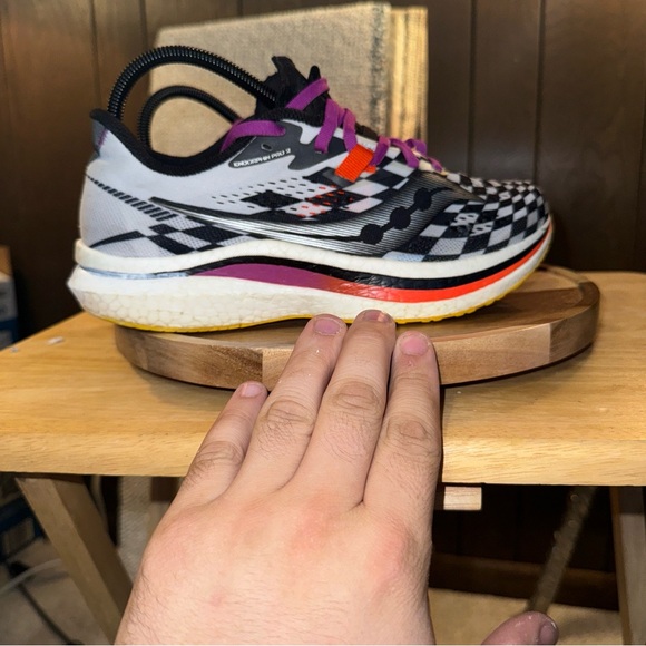 Shoes - Saucony Endorphin S10687-40 Pro 2 Multicolor Checker Running Shoes women 9.5